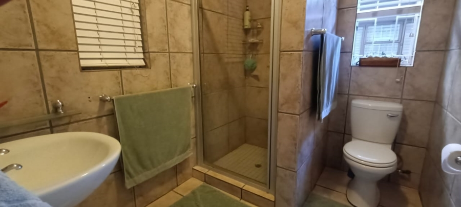 5 Bedroom Property for Sale in Kuruman Northern Cape